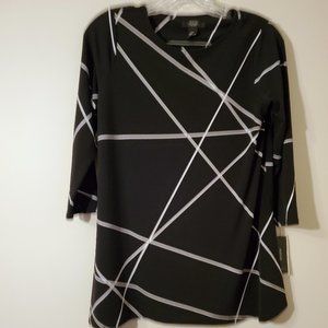 Black and White Geometric Top NWT